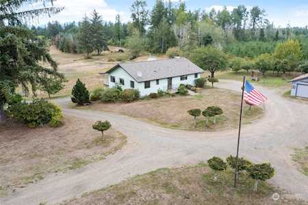 1011 W Mary M Knight Rd Elma, WA 98541