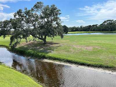1041 Capri Isles Blvd #219 Venice, FL 34292