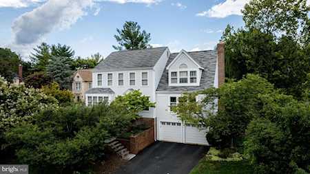 14702 Wildflower Ct Centreville, VA 20120