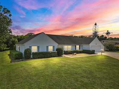 940 NE Town Terrace Jensen Beach, FL 34957