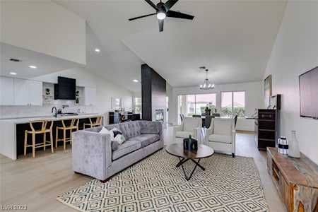 8536 Millsboro Dr Las Vegas, NV 89134
