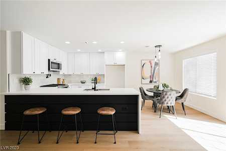 2804 Autumn Haze Ln Las Vegas, NV 89117