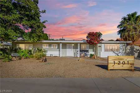 1201 Westlund Dr Las Vegas, NV 89102