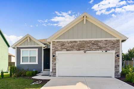 9013 SW 9th St Blue Springs, MO 64064