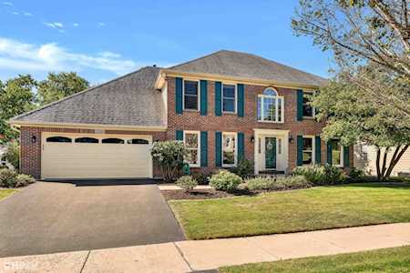 2320 Waterbury Circle Aurora, IL 60504