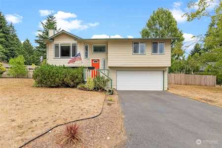 6800 Skyview Place NW Bremerton, WA 98311