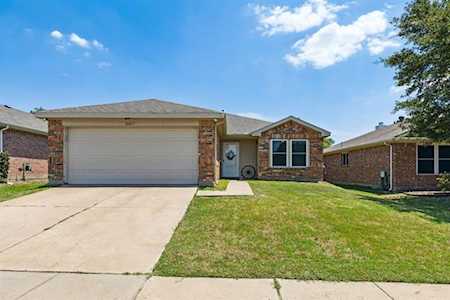 2417 Eastborne Drive Little Elm, TX 75068