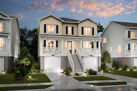 1672 Farmers Way Mount Pleasant, SC 29466