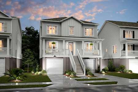 1550 N Lakeshore Drive #408 Mount Pleasant, SC 29466