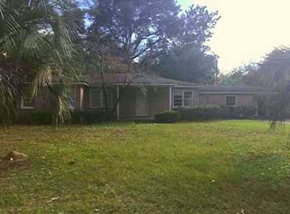 407 Klein Street Walterboro, SC 29488