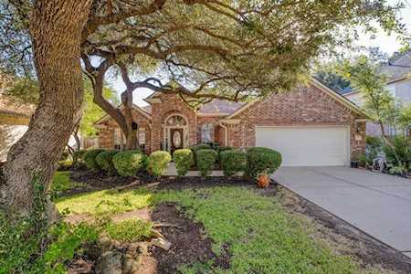 102 S Prize Oaks DR Cedar Park, TX 78613