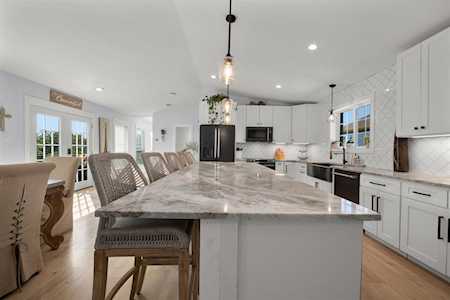 120 Acapulco DR Lakeway, TX 78734