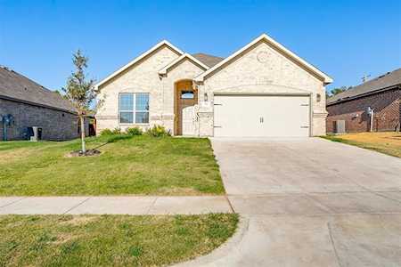 721 Vaquero Street White Settlement, TX 76108