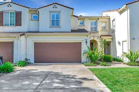 7291 Longmont Loop Castro Valley, CA 94552