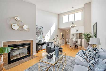 2075 Sutter Street #527 San Francisco, CA 94115