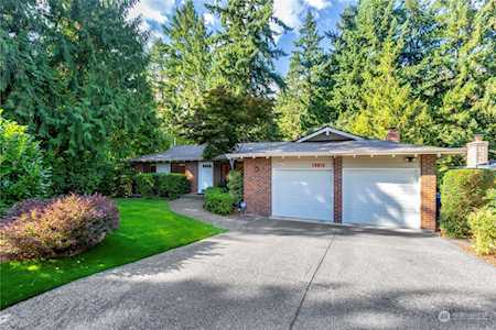 15810 SE 42nd Place Bellevue, WA 98006