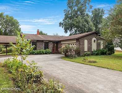 223 Tusculum Dr Oak Ridge, TN 37830
