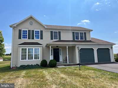 13437 Wellspring Dr Hagerstown, MD 21740