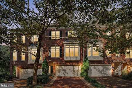 4017 Mansion Dr NW Washington, DC 20007