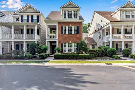 4528 Willow Croft Dr Virginia Beach, VA 23462