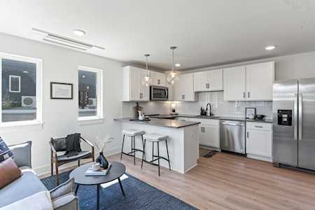 102 Duke St #34 Nashville, TN 37207