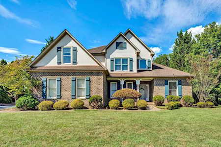 3141 SW Hidden Oak Roanoke, VA 24018