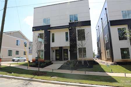 906 Van Every St Charlotte, NC 28205