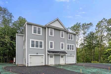 66 Castine Street Worcester, MA 01606