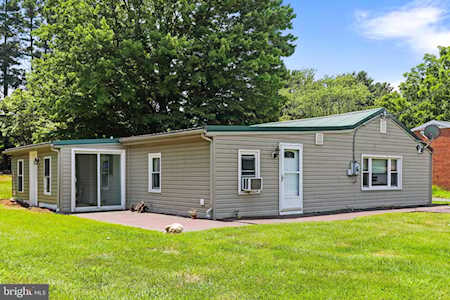 22607 Cavetown Church Rd Cavetown, MD 21720