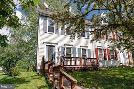 220 Black Horse Dr Strasburg, PA 17579
