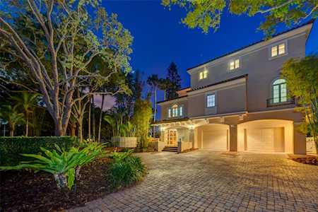 128 Carlyle Dr Palm Harbor, FL 34683
