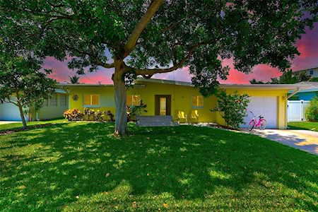 417 12th Ave Indian Rocks Beach, FL 33785