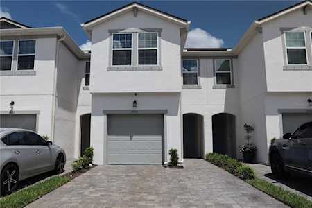 19315 Blue Pond Dr Lutz, FL 33558