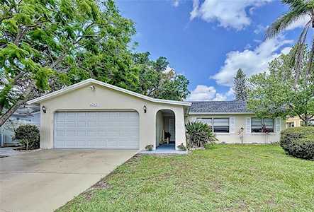 4353 Swallowtail Dr New Port Richey, FL 34653