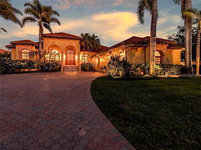 316 W Bay Dr Venice, FL 34285