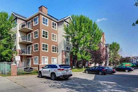 73 Erin Woods Ct SE #4105 Calgary, AB T2B 3V2