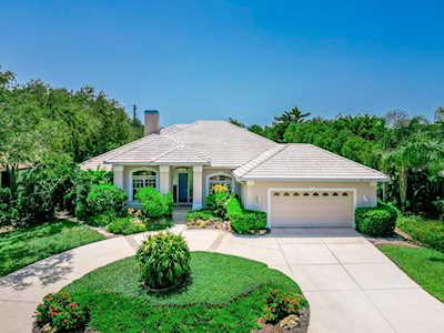 181 Lookout Point Dr Osprey, FL 34229