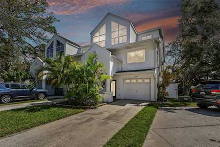 9756 Indian Key Trl #107 Seminole, FL 33776
