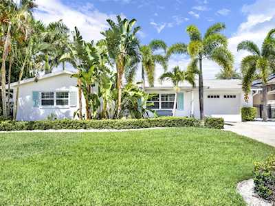 2164 Edythe Dr Dunedin, FL 34698