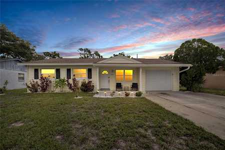 6155 Dunbeath St N St. Petersburg, FL 33709