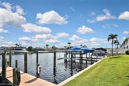 1621 Beach Parkway #203 Cape Coral, FL 33904