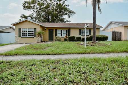 2080 Powderhorn Dr Clearwater, FL 33755