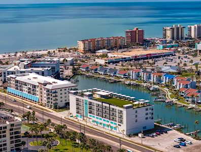 400 150th Ave #305 Madeira Beach, FL 33708