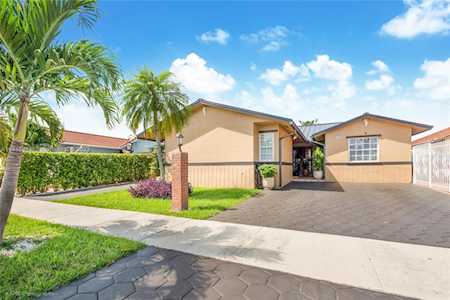 4704 SW 143rd Ave Miami, FL 33175