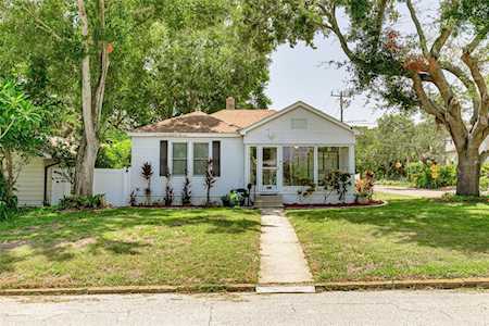 196 28th Ave N St. Petersburg, FL 33704