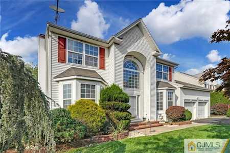 20 Rolling Brook Drive Edison, NJ 08820