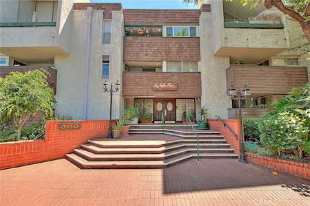 360 S Euclid Ave #319 Pasadena, CA 91101