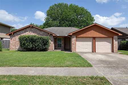 4806 Elmbrook Dr Spring, TX 77388