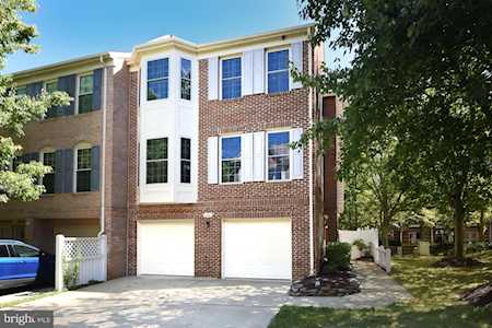 2741 Pembsly Dr Vienna, VA 22181