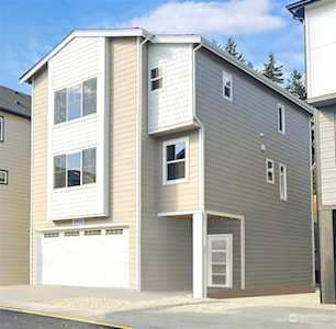 22922 80th Park W #27 Edmonds, WA 98026